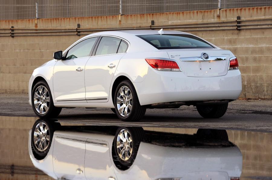  Buick LaCrosse 2010 года  (NA) (фото 120 из 121)